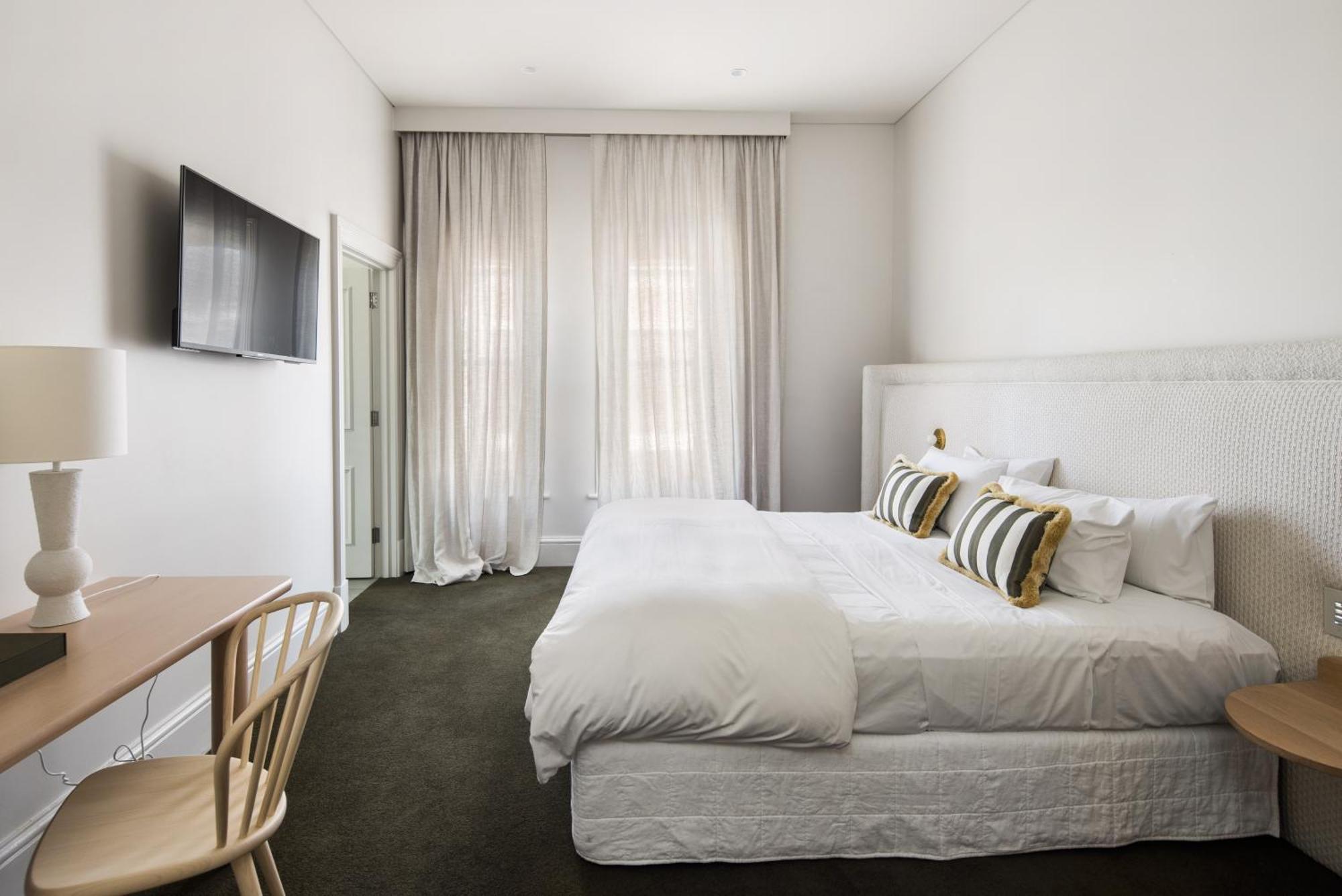 The Stirling Hotel Esterno foto